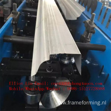 Seamless gutter machine